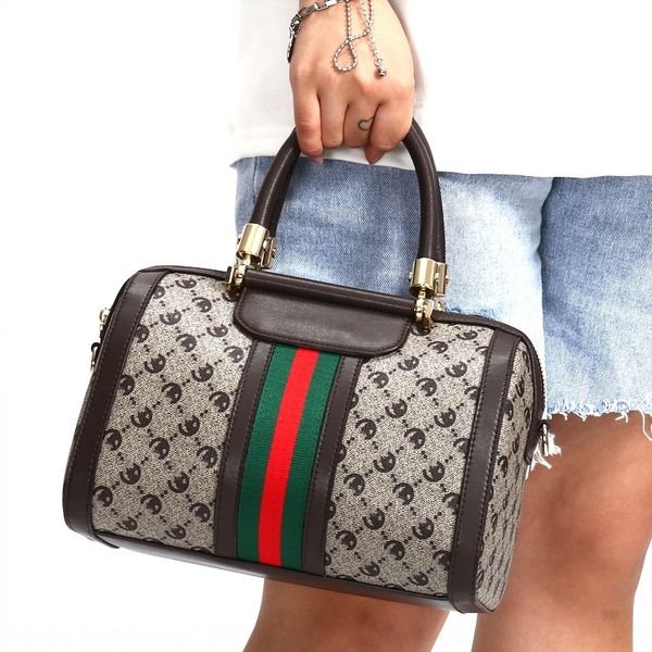 hpyrc new portable small women's square shoulder crossbody fashion fashion business shoulder strap pillow printed bag small square bag
hpyrc new portable small women's square shoulder crossbody fashion fashion business shoulder strap pillow printed bag small square bag