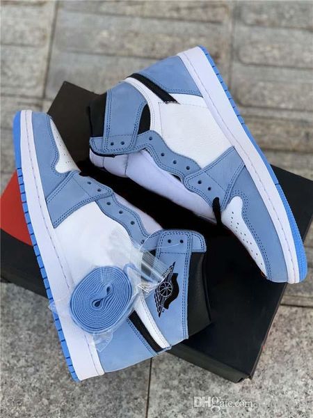 2021 air authentic 1 high og university blue outdoor shoes white men midnight blue black retro sneakers zapatos sports with original box
2021 air authentic 1 high og university blue outdoor shoes white men midnight blue black retro sneakers zapatos sports with original box