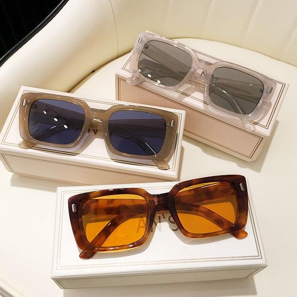 sunglasses women oversized eyewear 2021 gradient brown pink sea color sun glasses for female gift brand designer uv400, White;black
sunglasses women oversized eyewear 2021 gradient brown pink sea color sun glasses for female gift brand designer uv400, White;black