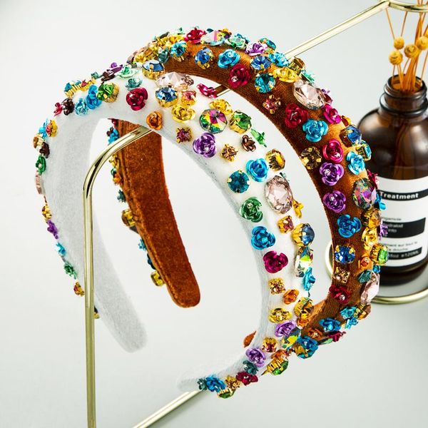 personality multi color metal flower headband for woman vintage geometric crystal padded sponge hairband woman party headpieces, Golden;silver
personality multi color metal flower headband for woman vintage geometric crystal padded sponge hairband woman party headpieces, Golden;silver