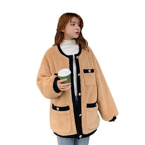 winter fashion 2021 woman jacket o-neck single breasted faux wool fur coat warm thick short loose plush coat faux fur jacket1, Black
winter fashion 2021 woman jacket o-neck single breasted faux wool fur coat warm thick short loose plush coat faux fur jacket1, Black