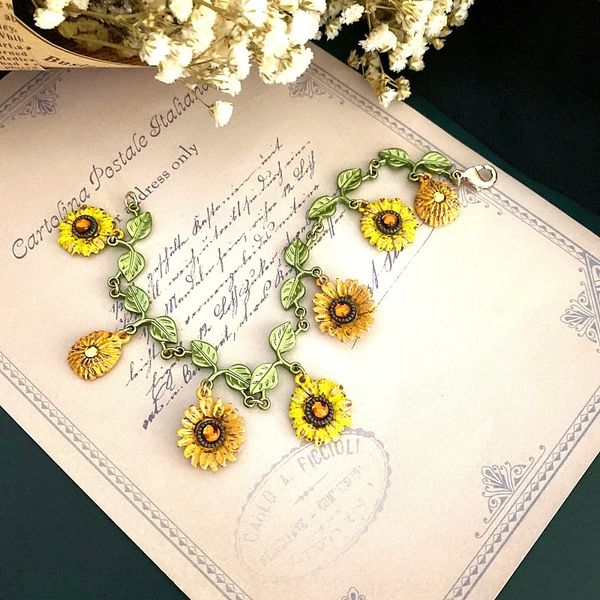 hkftr artistic french forest plant van gogh sunflower series of accessoriesaccessories hand ornament exquisite artistic french forest plant, Golden;silver
hkftr artistic french forest plant van gogh sunflower series of accessoriesaccessories hand ornament exquisite artistic french forest plant, Golden;silver