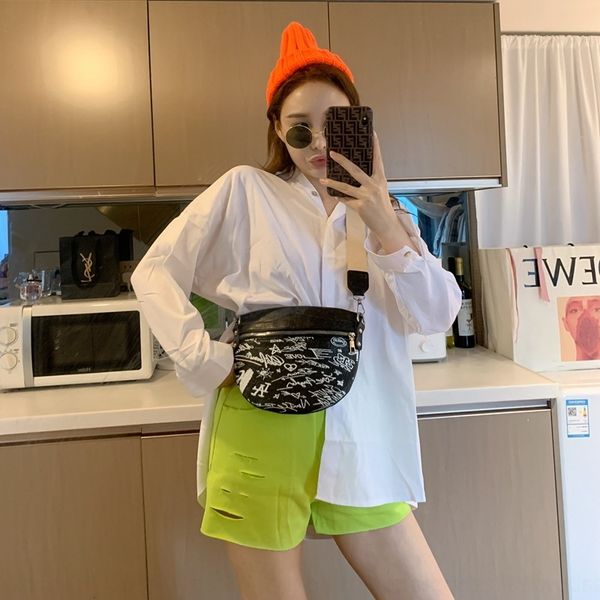 poaos waist b running women's women 2020 new graffiti fashion printing wide shoulder strap running bag chest single shoulder crossbite
poaos waist b running women's women 2020 new graffiti fashion printing wide shoulder strap running bag chest single shoulder crossbite