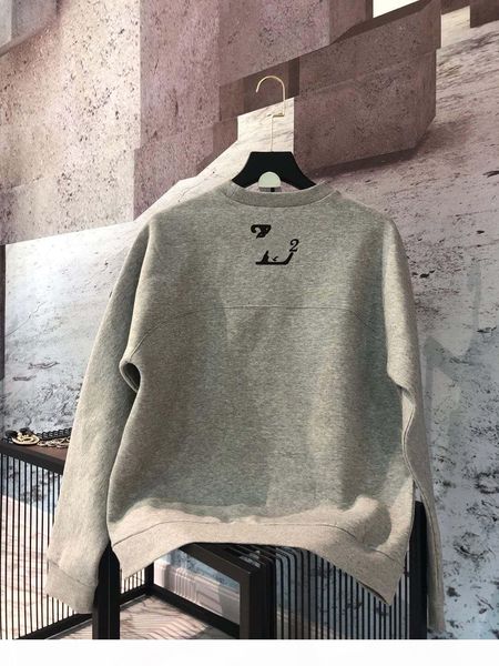 20ss autumn and winter fashion crew neck letter print long sleeve cotton sweatshirts men women sweater zdl0703, Black;brown
20ss autumn and winter fashion crew neck letter print long sleeve cotton sweatshirts men women sweater zdl0703, Black;brown