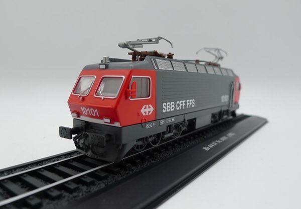 10101 4/4 Iv Nr. Atlas (1982) Train Re 1/87 Diecast Model