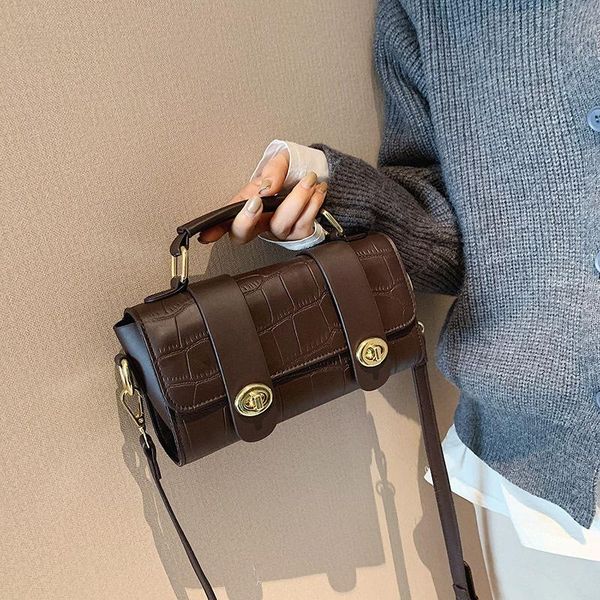 new fashion simple retro small square bag stone pu small bag foreign style women's one shoulder messenger luxury bags
new fashion simple retro small square bag stone pu small bag foreign style women's one shoulder messenger luxury bags
