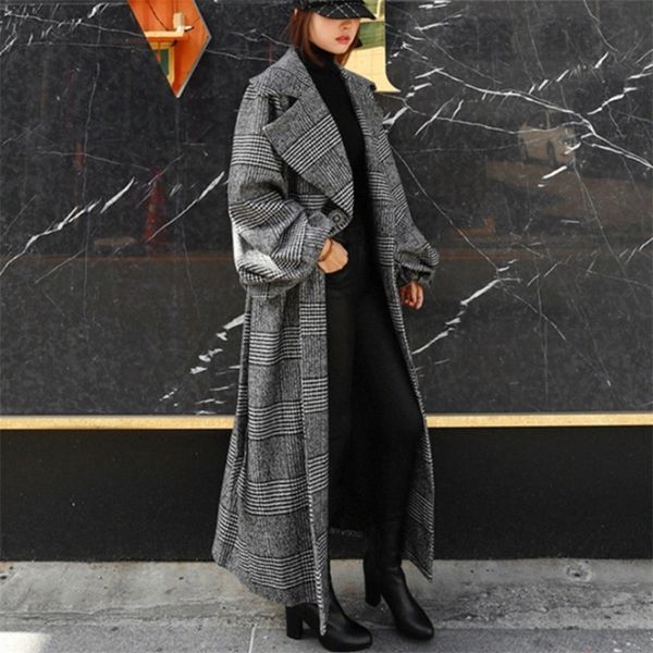 lanmrem new winter turn-down collar full sleeves plaided wool long double breasted big size coat female windbreaker wn55702 201214, Black
lanmrem new winter turn-down collar full sleeves plaided wool long double breasted big size coat female windbreaker wn55702 201214, Black