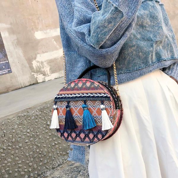 hisuely 2020 new bohemia women shoulder bag with tassel chain small round beach bag packet female fashion versatile q4
hisuely 2020 new bohemia women shoulder bag with tassel chain small round beach bag packet female fashion versatile q4