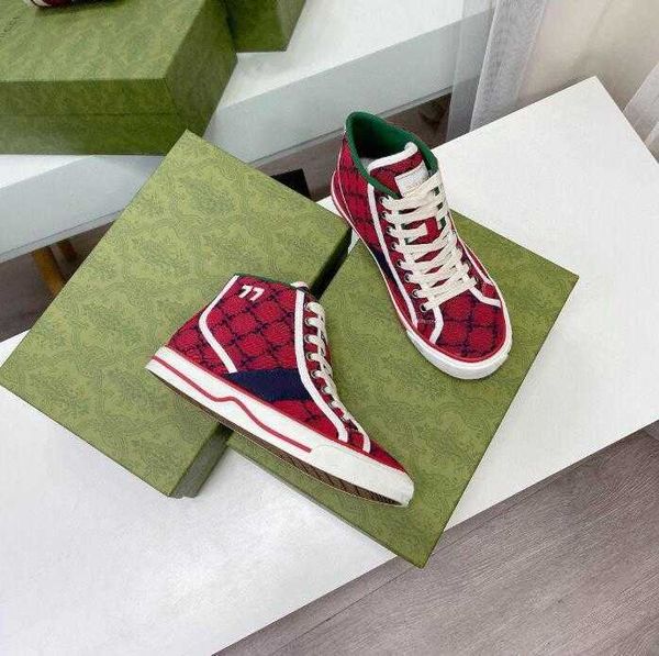2021 luxurys designers shoe 1977 sneaker tennis canvas beige blue washed jacquard denim women shoes ace rubber sole embroidered vin, Black
2021 luxurys designers shoe 1977 sneaker tennis canvas beige blue washed jacquard denim women shoes ace rubber sole embroidered vin, Black