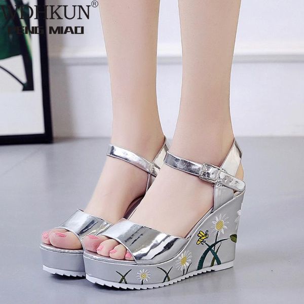 sandals wdhkun shoes summer women's girl wedge fish mouth blet buckle flat bottomed fashion woman 2021, Black
sandals wdhkun shoes summer women's girl wedge fish mouth blet buckle flat bottomed fashion woman 2021, Black