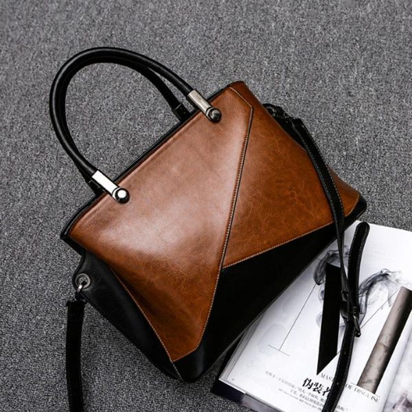 new women oil wax cowhide handle messenger bags splice casual fashion wild female shoulder crossbody bag handbags
new women oil wax cowhide handle messenger bags splice casual fashion wild female shoulder crossbody bag handbags