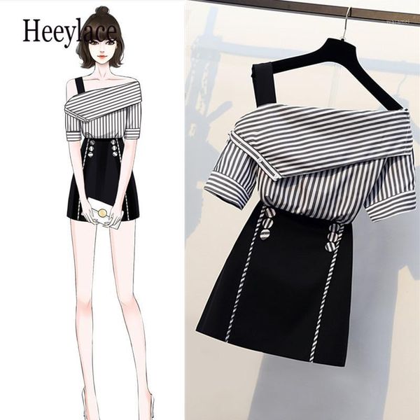 plus size office ladies two pieces set summer one shoulder short sleeve striped print + high waist a-line mini skirt suits1, White
plus size office ladies two pieces set summer one shoulder short sleeve striped print + high waist a-line mini skirt suits1, White