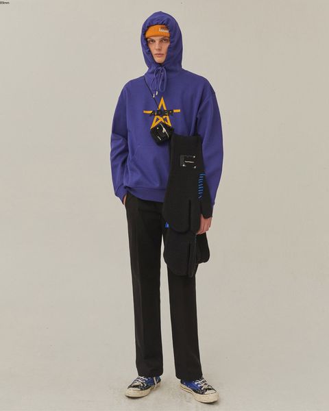 ader error korean fashion brand autumn and winter 2020 new purple letter five-pointed star hooded sweater, Black
ader error korean fashion brand autumn and winter 2020 new purple letter five-pointed star hooded sweater, Black