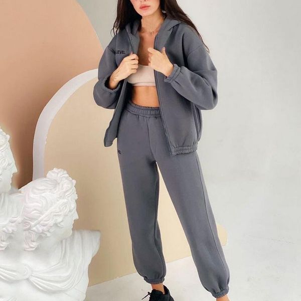 vertvie two piece set outfits autumn women's tracksuit oversized hoodie and pants casual sport suit winter 2 piece set fashion, Black;blue
vertvie two piece set outfits autumn women's tracksuit oversized hoodie and pants casual sport suit winter 2 piece set fashion, Black;blue