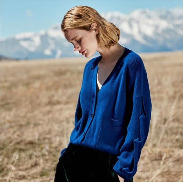 100%cashmere sweaters women cargigan navy blue sweater v-neck natural fabric extra soft warm, White
100%cashmere sweaters women cargigan navy blue sweater v-neck natural fabric extra soft warm, White