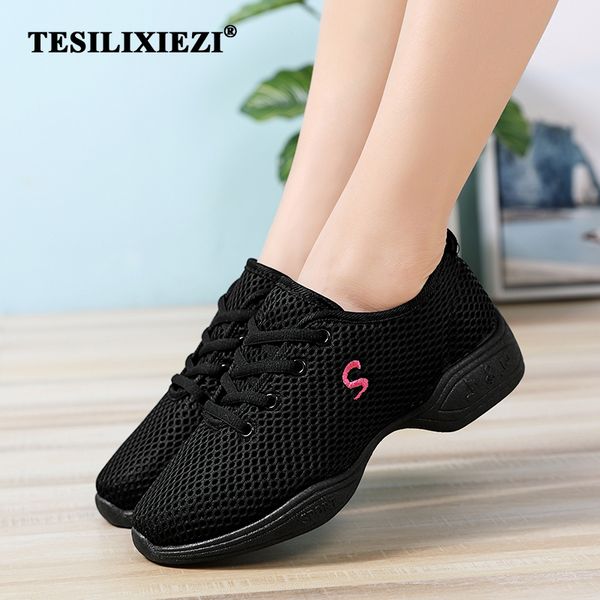 lightweight fitness trainers dancing practice shoes cushioning modern jazz dance sneakers women breathable mesh lace up 201017
lightweight fitness trainers dancing practice shoes cushioning modern jazz dance sneakers women breathable mesh lace up 201017