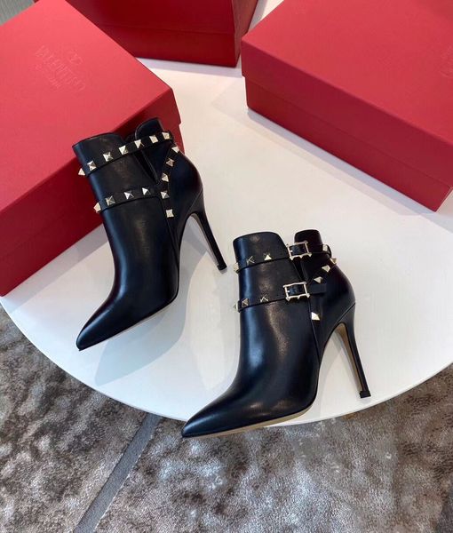 winter fashion rock studs ankle boots women black genuine leather boots ladies martin booty comfort female knight boots eu35-42,with box
winter fashion rock studs ankle boots women black genuine leather boots ladies martin booty comfort female knight boots eu35-42,with box