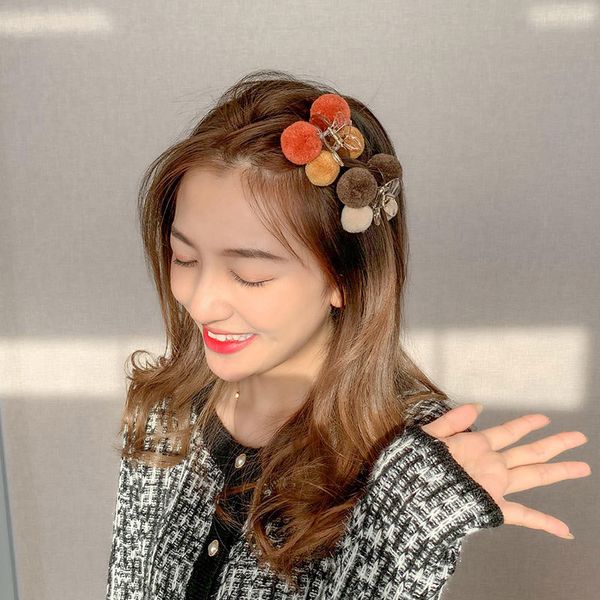 color hairball gripper winter large korean bangs side female cherry hairpin back head clip
color hairball gripper winter large korean bangs side female cherry hairpin back head clip
