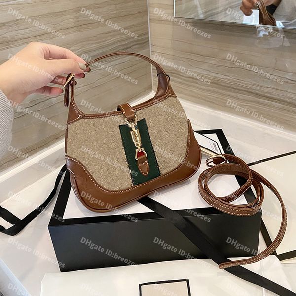 classic style bags letter leather totes bag women pure color fashion handbags bags shoulder party cross body bags
classic style bags letter leather totes bag women pure color fashion handbags bags shoulder party cross body bags