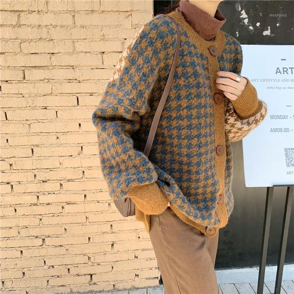 women autumn winter elegant houndstooth loose sweater long sleeve patchwork knitted cardigan coat jacket single breasted outwear1, White
women autumn winter elegant houndstooth loose sweater long sleeve patchwork knitted cardigan coat jacket single breasted outwear1, White