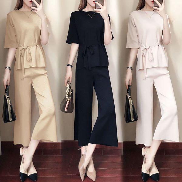 2019 summer women solid knit pullover wide leg pant suits knitted half sleeve o neck calf-length trousers 2pcs set with belt t200702, White
2019 summer women solid knit pullover wide leg pant suits knitted half sleeve o neck calf-length trousers 2pcs set with belt t200702, White