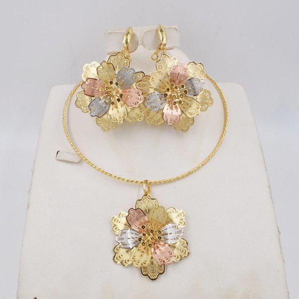 new design big exaggeration set 3color gold color jewelry set for women african beads jewelry fashion jewelry 201222, Slivery;crystal
new design big exaggeration set 3color gold color jewelry set for women african beads jewelry fashion jewelry 201222, Slivery;crystal