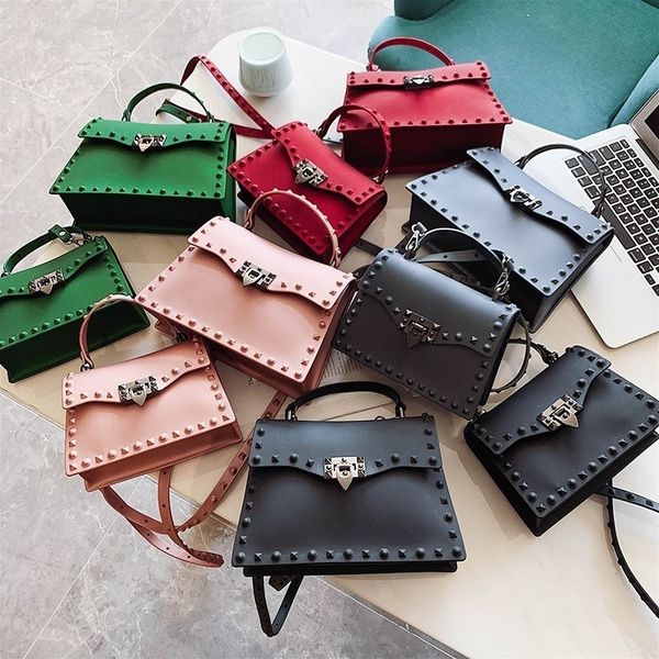 pvc hard rivet female handbags 2020 new black red green candy color young girls single shoulder bags brand women crossbody bags c1009
pvc hard rivet female handbags 2020 new black red green candy color young girls single shoulder bags brand women crossbody bags c1009
