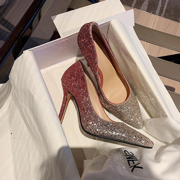 the star with high-heeled shoes female stiletto 2020 new pink fashion pointed toe shoes party silver sequins wedding, Black
the star with high-heeled shoes female stiletto 2020 new pink fashion pointed toe shoes party silver sequins wedding, Black