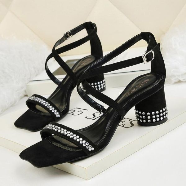 crystal decoration cylinder heels summer sandals women ankle cross strap gladiator sandalias mujer crystal high heels shoes 440, Black
crystal decoration cylinder heels summer sandals women ankle cross strap gladiator sandalias mujer crystal high heels shoes 440, Black