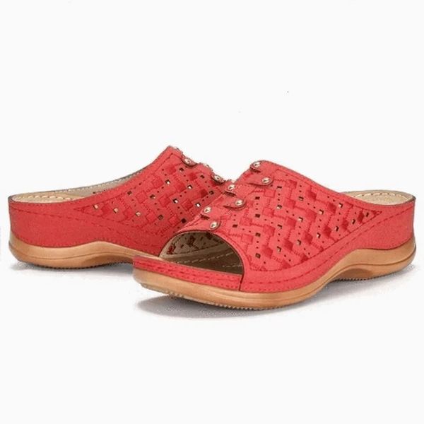 2021 new women solid hollow anti-skid summer comfortable draped heel platform wees shoes ladies plus size outdoor slippers 5yid, Black
2021 new women solid hollow anti-skid summer comfortable draped heel platform wees shoes ladies plus size outdoor slippers 5yid, Black