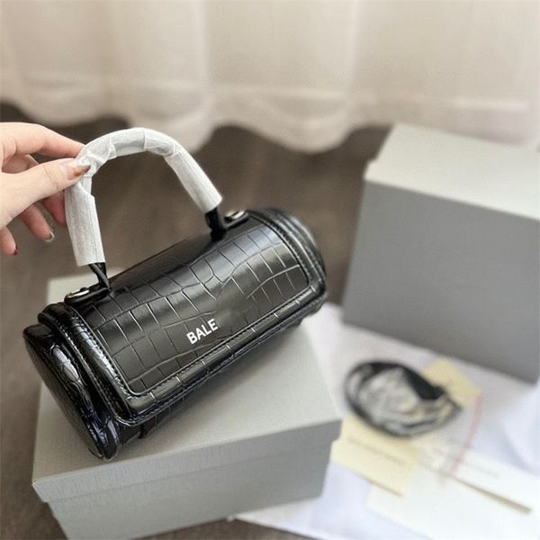 bags designer balencigas crossbody premium 2022 family crocodile hourglass bag cylinder women's leather portable one shoulder messenger
bags designer balencigas crossbody premium 2022 family crocodile hourglass bag cylinder women's leather portable one shoulder messenger