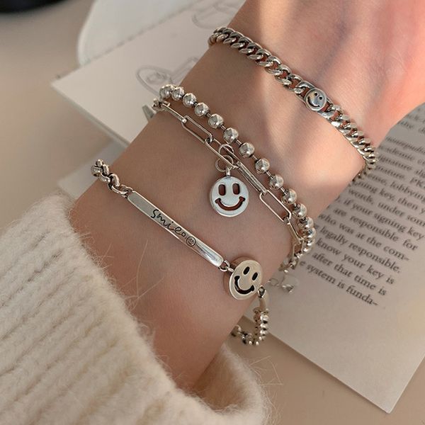 korean s925 sterling silver female smile smiling face star hand string ins fashion hip-hop minority design hand jewelry bracelet braceletnat, Golden;silver
korean s925 sterling silver female smile smiling face star hand string ins fashion hip-hop minority design hand jewelry bracelet braceletnat, Golden;silver