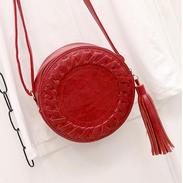 новая мода женщины кисточкой сумки круглый плетение crossbody сумка кожа pu сумка женская смазливая ролл плеча
новая мода женщины кисточкой сумки круглый плетение crossbody сумка кожа pu сумка женская смазливая ролл плеча