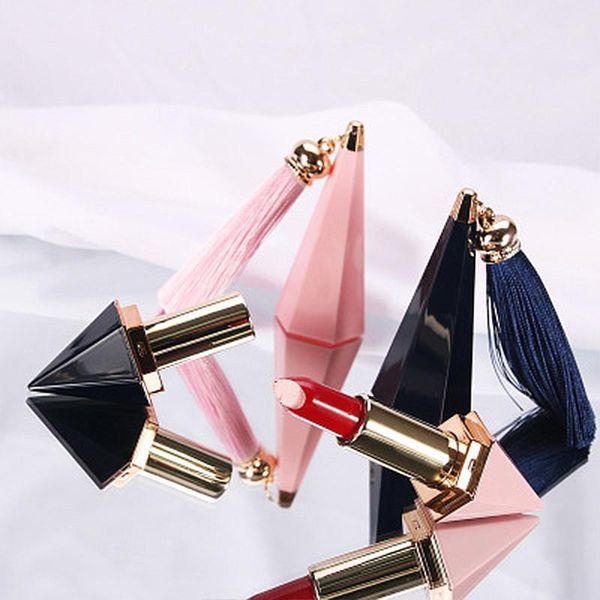 12.1mm inner diameter pink diamond lipstick tube empty refillable lipstick lip bottle wand tube mascara brush container1
12.1mm inner diameter pink diamond lipstick tube empty refillable lipstick lip bottle wand tube mascara brush container1