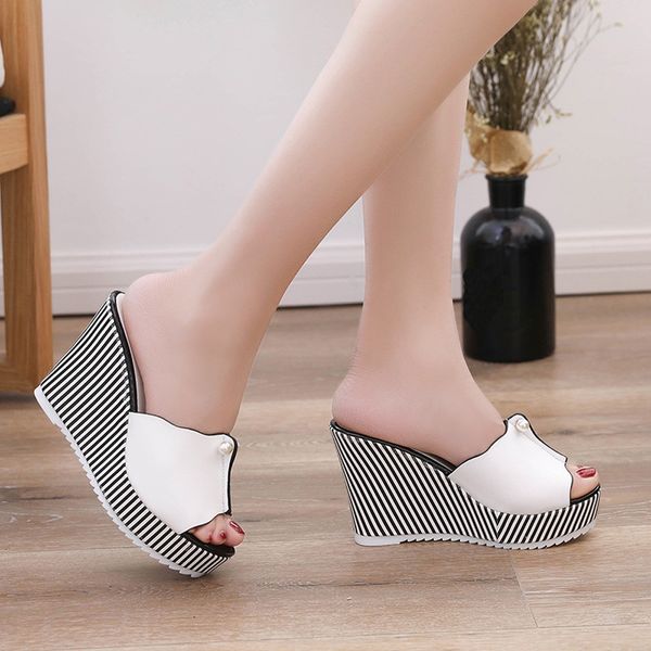 summer wedges sandals high heels beach slippers platform stripe pearl sandals flip flops women shoes sandalias mujer shoes t200801, Black
summer wedges sandals high heels beach slippers platform stripe pearl sandals flip flops women shoes sandalias mujer shoes t200801, Black