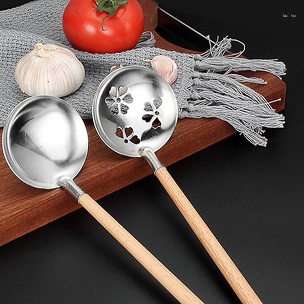 soup spoon pot colander strainer spoon stainless steel filter spoons wooden handle anti-colander tablespoons tableware1
soup spoon pot colander strainer spoon stainless steel filter spoons wooden handle anti-colander tablespoons tableware1