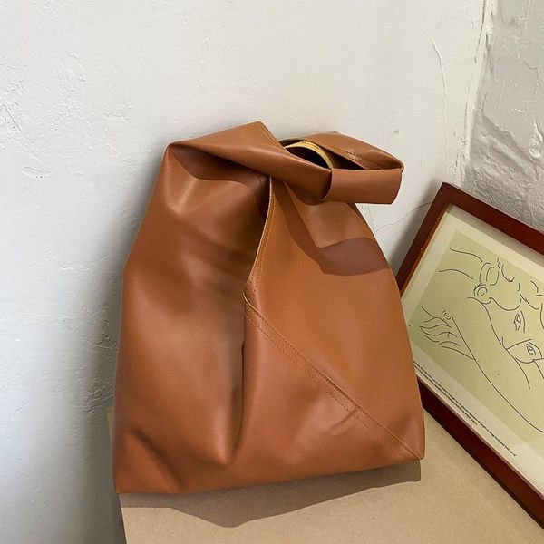 cross body french retro south korean style casual languid lazy fashion one-shoulder women's bag
cross body french retro south korean style casual languid lazy fashion one-shoulder women's bag