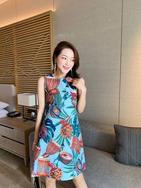 2020 spring summer o neck short sleeveless milan runway dress designer dress brand same style dress 0313-9, Black
2020 spring summer o neck short sleeveless milan runway dress designer dress brand same style dress 0313-9, Black