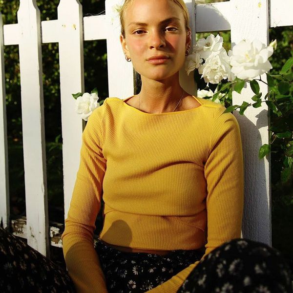 2021 new women's new yellow shirt exposed slender umbigo of malha blusa long v9dy, White;black
2021 new women's new yellow shirt exposed slender umbigo of malha blusa long v9dy, White;black