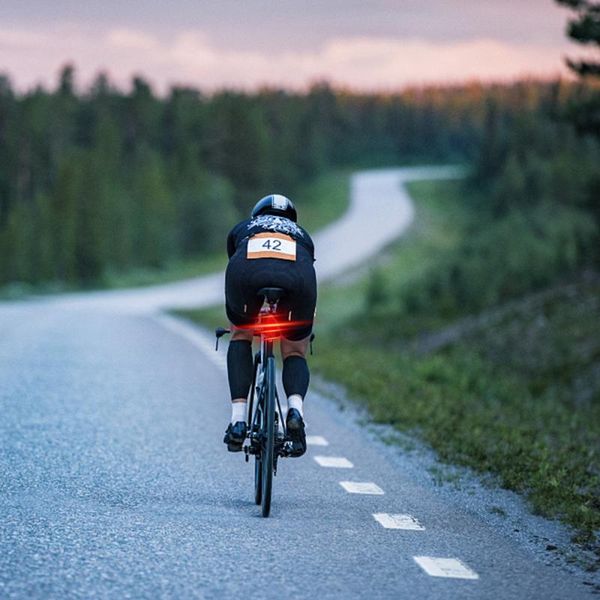 bike lights waterproof usb rechargeable 4 modes high brightness led rear tail light back lamp (red)
bike lights waterproof usb rechargeable 4 modes high brightness led rear tail light back lamp (red)