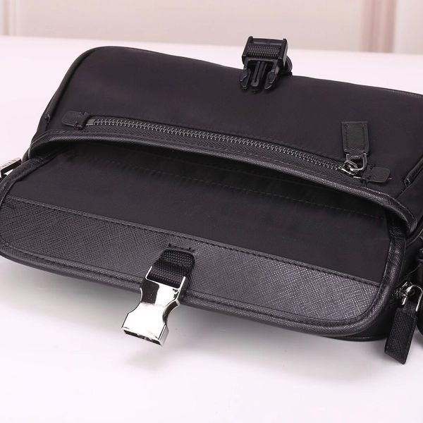 satchel cross shoulder bag waterproof men body bag cross body classic camera messenger wholesale canvas purse fabric men parachute ouglf, Red;black
satchel cross shoulder bag waterproof men body bag cross body classic camera messenger wholesale canvas purse fabric men parachute ouglf, Red;black