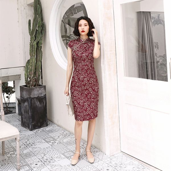 2020 летнее платье новый шелк морщинистой длина среднего cheongsam платье мода улучшилась девушка cheongsam nv9sm, Black;gray
2020 летнее платье новый шелк морщинистой длина среднего cheongsam платье мода улучшилась девушка cheongsam nv9sm, Black;gray