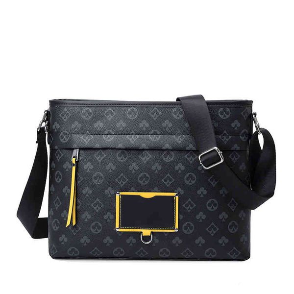 man messenger bag leather shoulder crossbody bags men a4 file ipad tablet pc business pack classic plaid design
man messenger bag leather shoulder crossbody bags men a4 file ipad tablet pc business pack classic plaid design