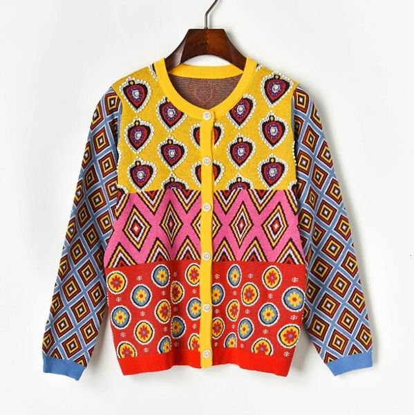 female designer cardiogan 2021 vintage geometric contrast single heart breasted around neck open point cardigan sweater p2058 s8le, White;black
female designer cardiogan 2021 vintage geometric contrast single heart breasted around neck open point cardigan sweater p2058 s8le, White;black