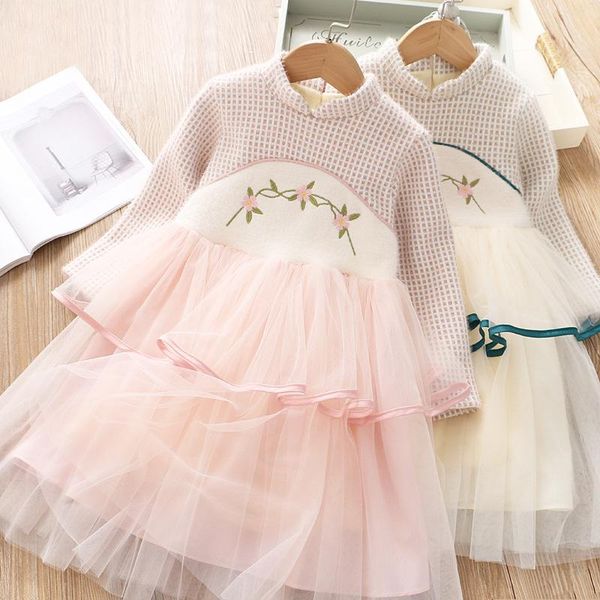 girl's dresses winter girls embroidered plush cake princess dress, Red;yellow 
girl's dresses winter girls embroidered plush cake princess dress, Red;yellow