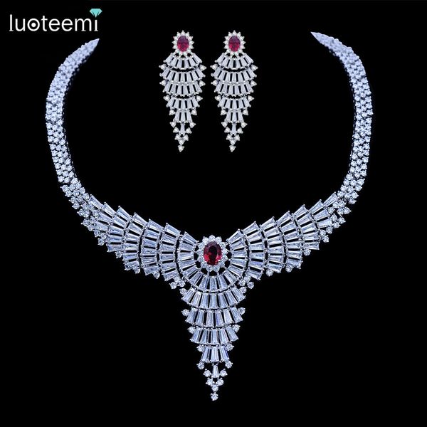 luoteemi new luxurious staterment choke for women shining zircon big pendant white gold-color bridal wedding jewelry set party gift, Slivery;golden
luoteemi new luxurious staterment choke for women shining zircon big pendant white gold-color bridal wedding jewelry set party gift, Slivery;golden