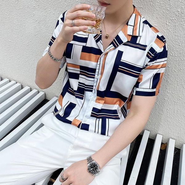 summer 2020 men's short-sleeved shirt korean striped lapel hawaiian shirts casual slim streetwear social blouse chemise homme1, White;black
summer 2020 men's short-sleeved shirt korean striped lapel hawaiian shirts casual slim streetwear social blouse chemise homme1, White;black