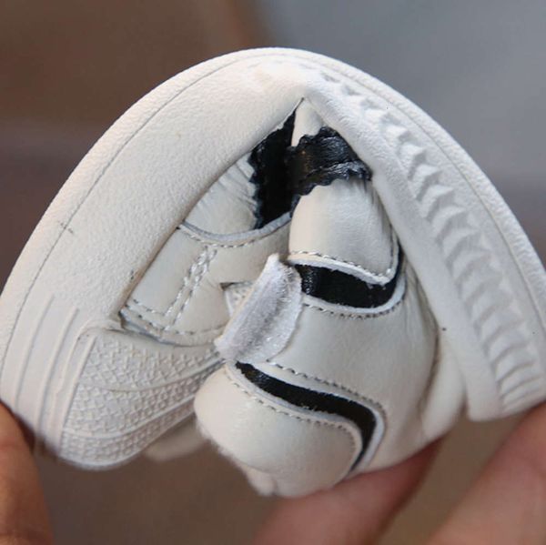 0-1-2 years old men's half autumn and winter plush cotton children's women's baby soft soled walking sho, Black;red
0-1-2 years old men's half autumn and winter plush cotton children's women's baby soft soled walking sho, Black;red