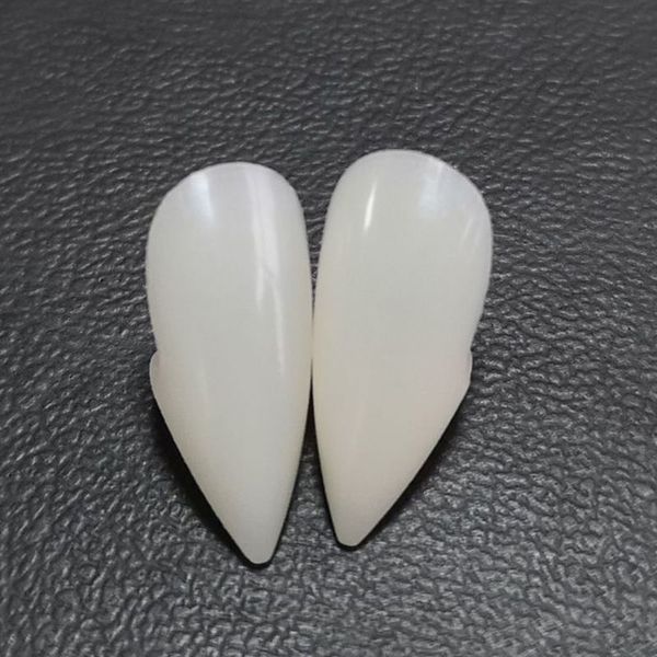 2021 latesthalloween masquerade партии костюма cosplay клыки 1pair реквизит zombie vampire зубные протезы вставные зубы diy украшения q6pb н
2021 latesthalloween masquerade партии костюма cosplay клыки 1pair реквизит zombie vampire зубные протезы вставные зубы diy украшения q6pb н
