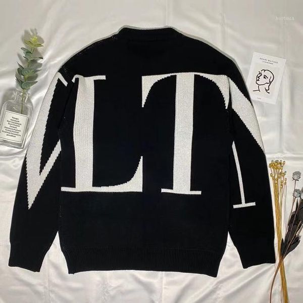 jk1285 fashion men's sweaters 2020 runway european design party style men's clothing1, White;black
jk1285 fashion men's sweaters 2020 runway european design party style men's clothing1, White;black